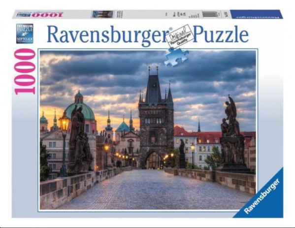 RAVENSBURGER, 19738, 4005556197385, PUZZLE PAESAGGI RAVENSBURGER THE WALK ACROSS THE CHARLES BRIDGE PRAGA 1000 PZ
