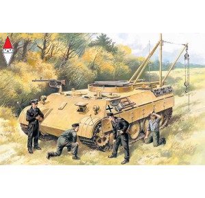 , , , ICM 1/35 BERGEPANTHER WITH GERMAN TANK CREW (4 FIGURES)