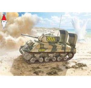 , , , ITALERI 1/35 M-4 SHERMAN U.S. MARINES CORPS